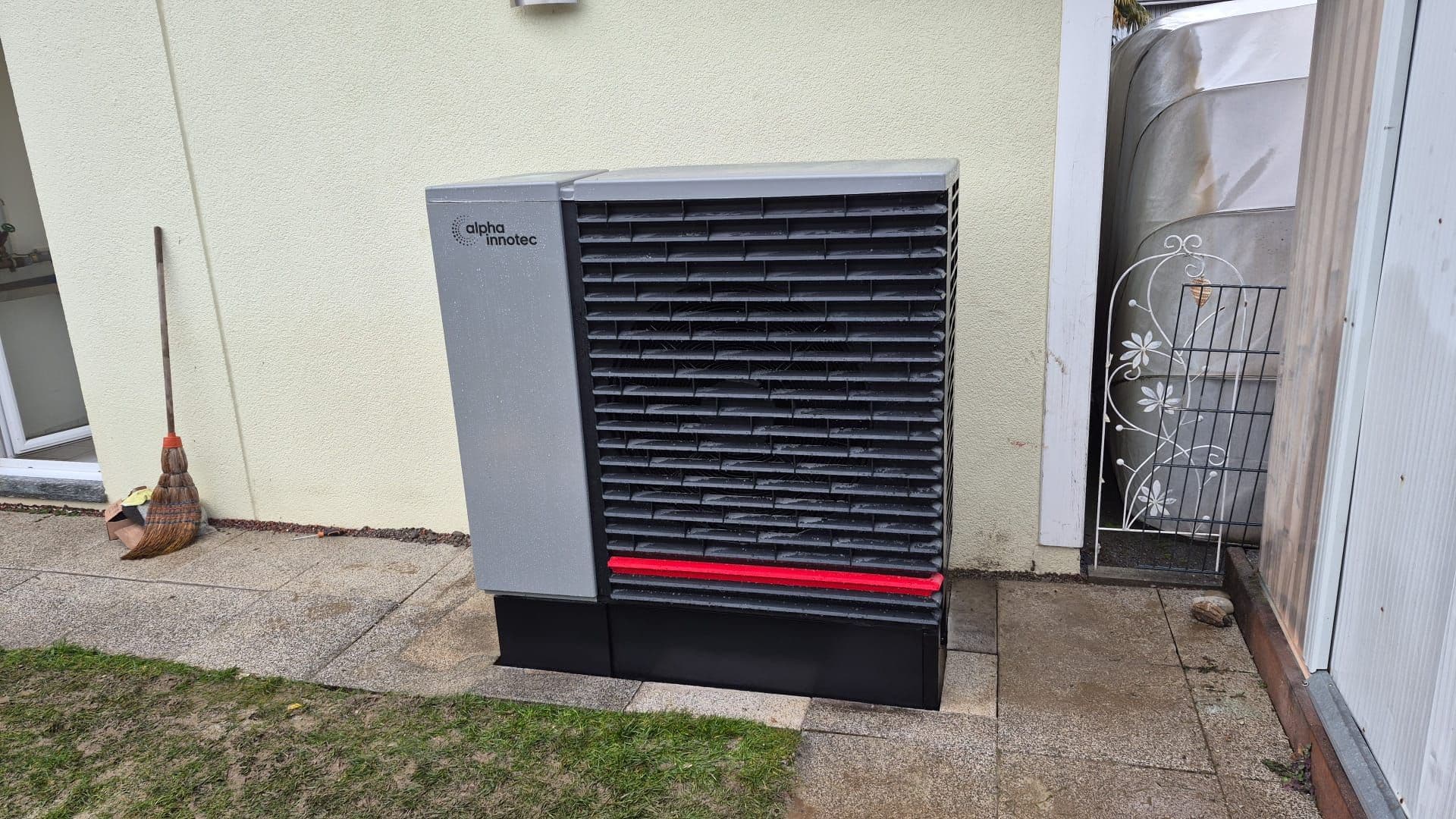 alpha innotec heat pump installed in Collombey, canton of Valais