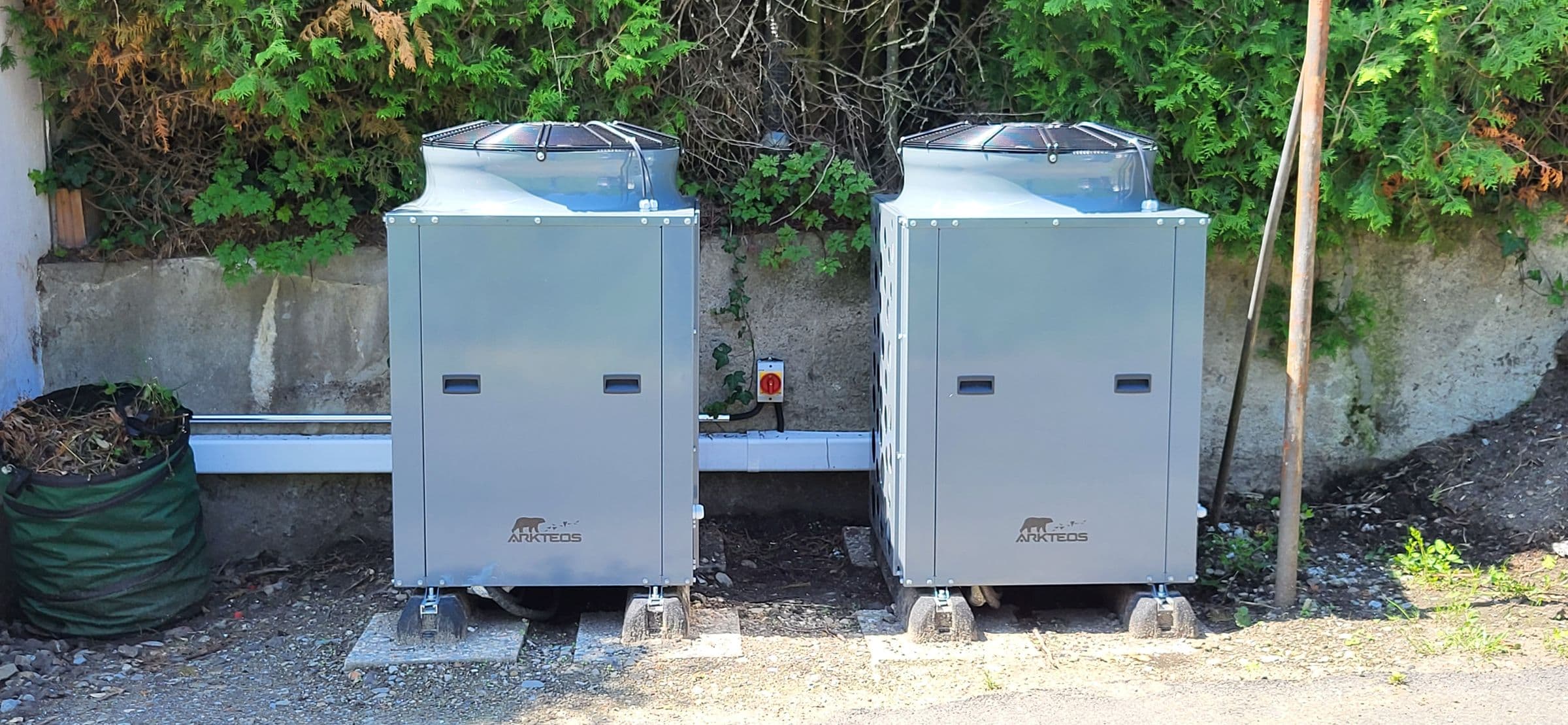 Two Arkteos heat pumps installed in cascade in Epalinges, Vaud
