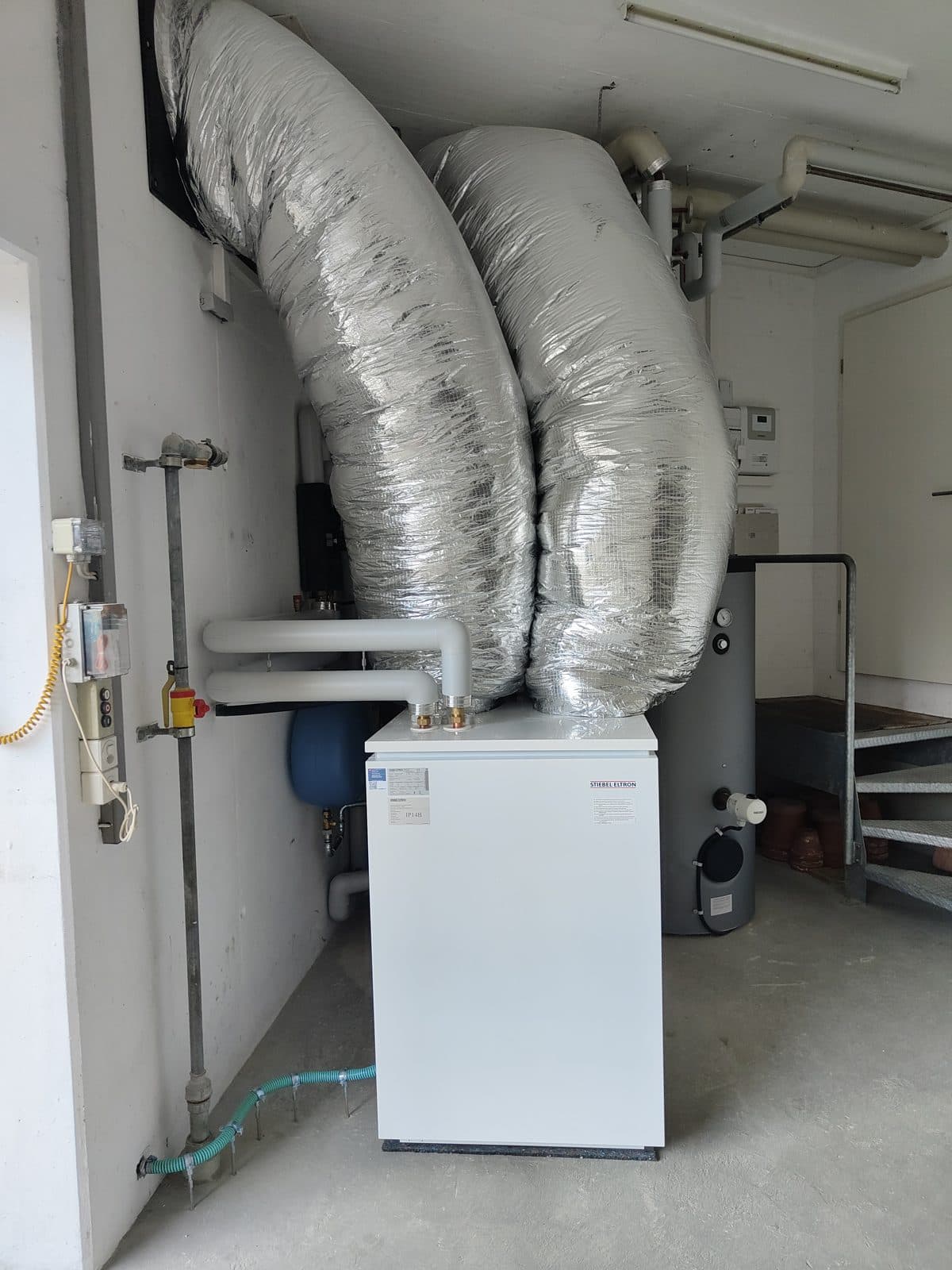 Indoor heat pump with insulated air ducts in Liestal, Basel-Landschaft