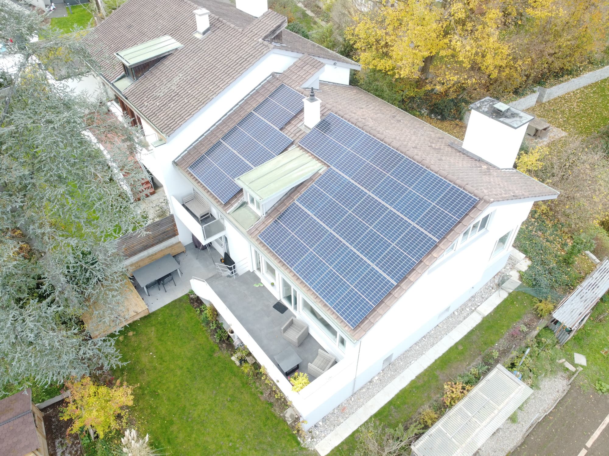 Photovoltaikanlage mit Batteriespeicher in Oberwil, Basel-Landschaft
